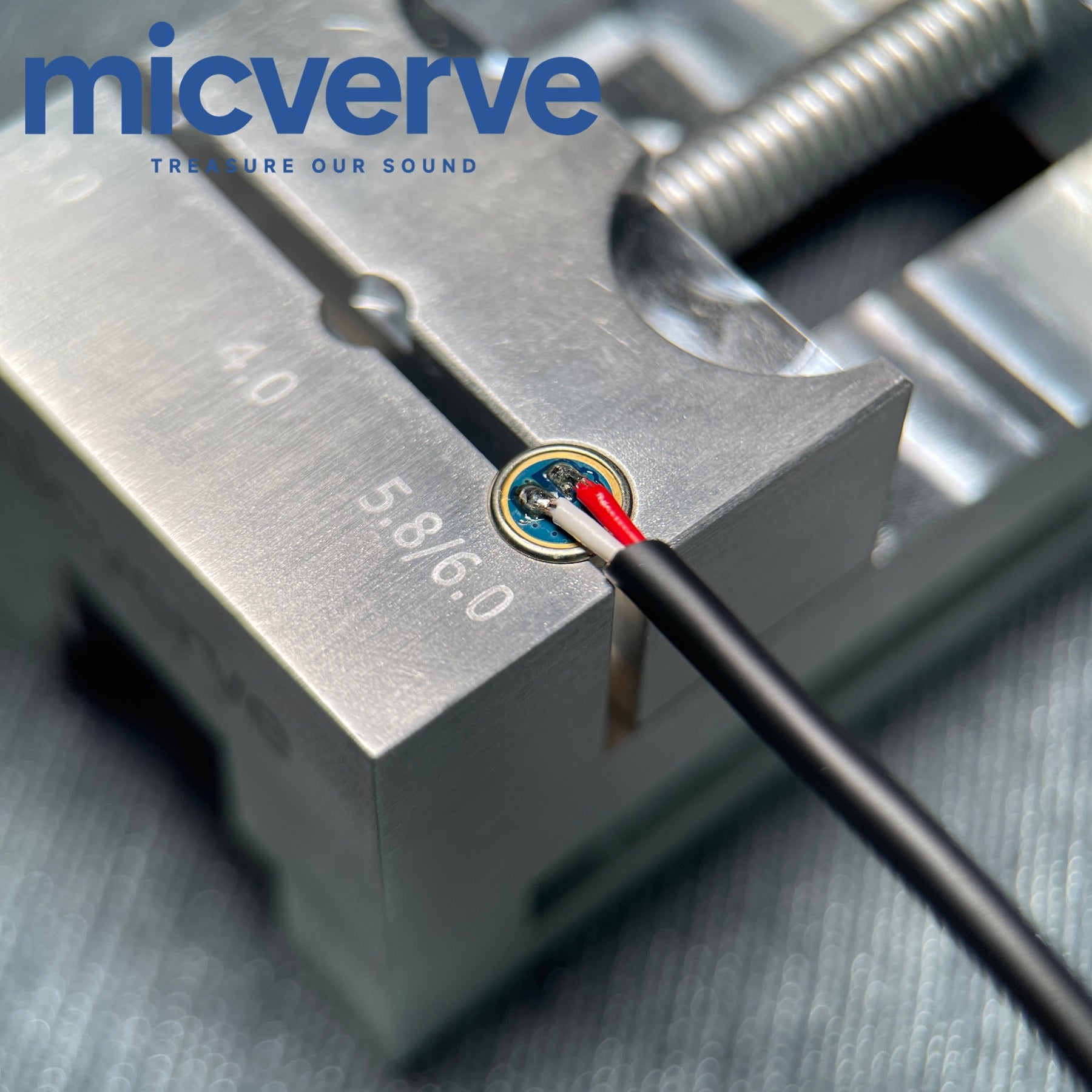 EM258 pre-wired cable version